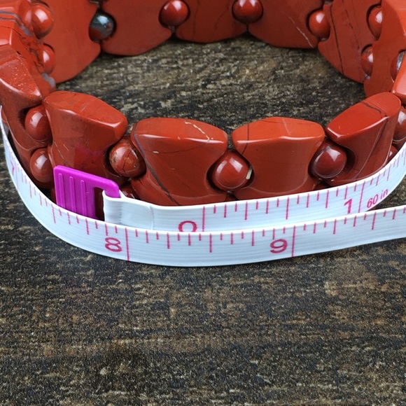 Red Jasper Stone Stretch Bracelet - Picture 10 of 12